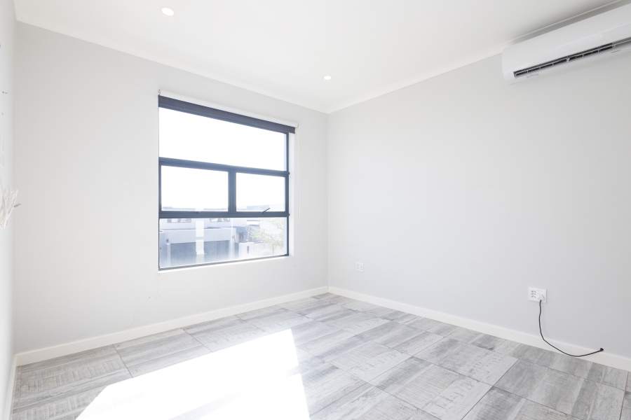3 Bedroom Property for Sale in Sandown Western Cape